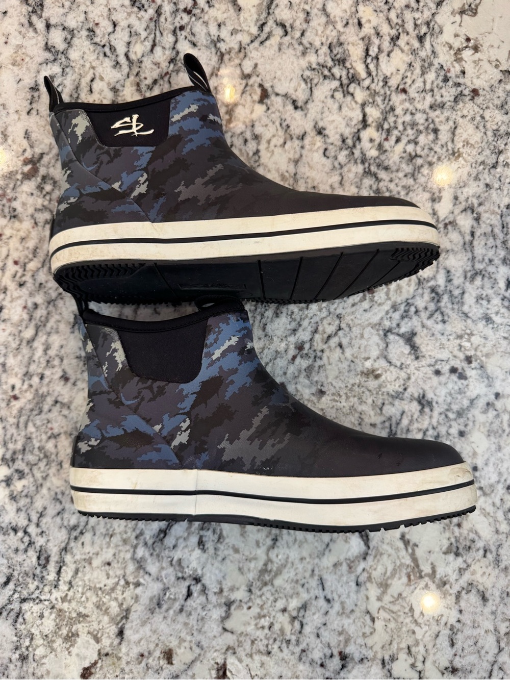 Salt Life Men’s Size 7 Waterproof Camo Deck Rain Boots Fishing Boating - Picture 11 of 11